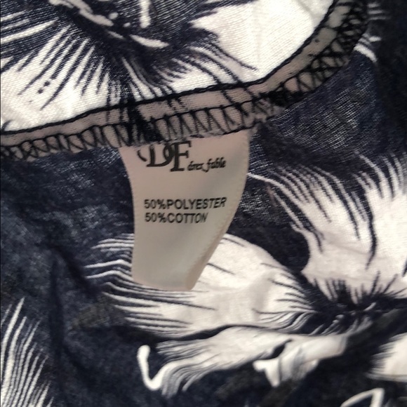 Floral top - Picture 5 of 5